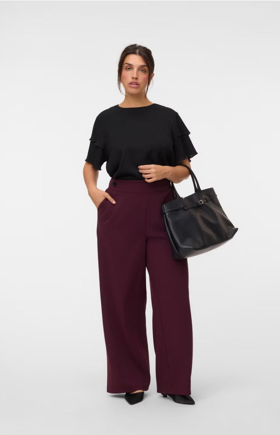 Vero Moda Curve Amanda Top in Black