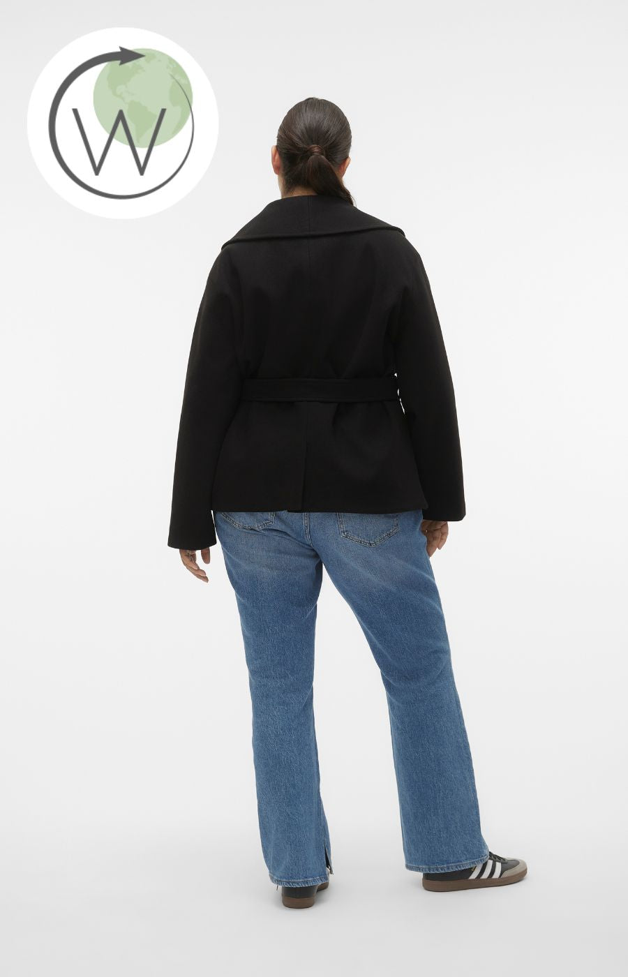 Vero Moda Curve Anne Jacket in Black