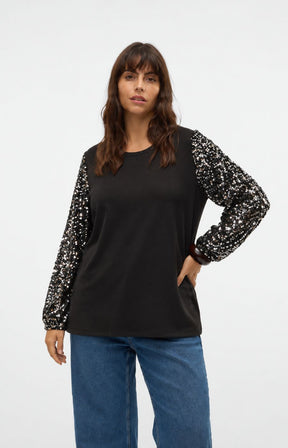 Vero Moda Curve Bella Sweater in Black 