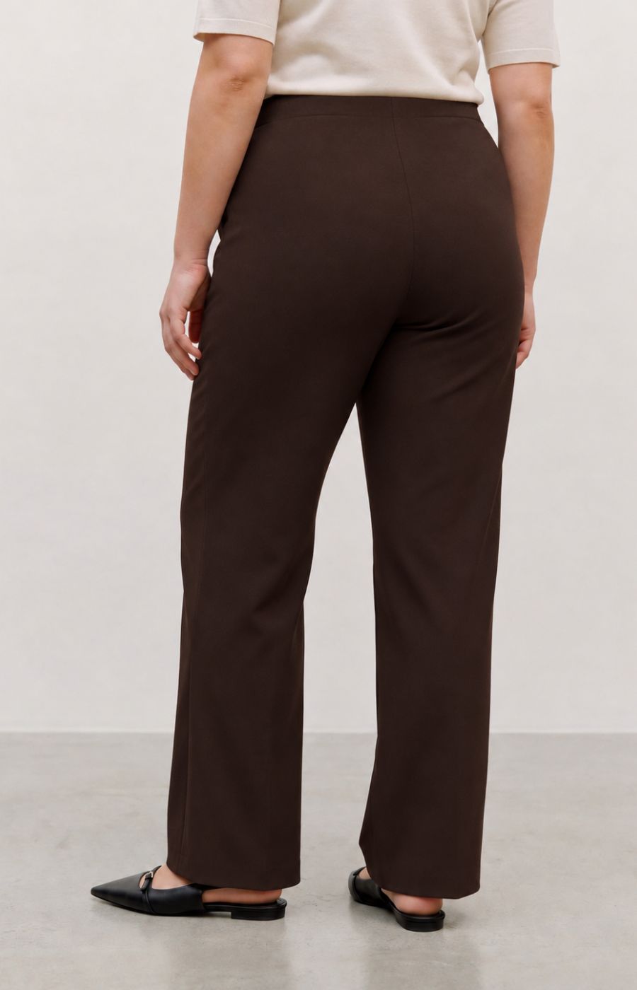 Vero Moda Curve Brooklyn Flared Trousers in Chocolate 