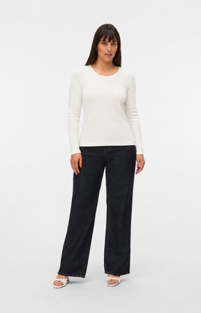 Vero Moda Curve Chloe Top in White 