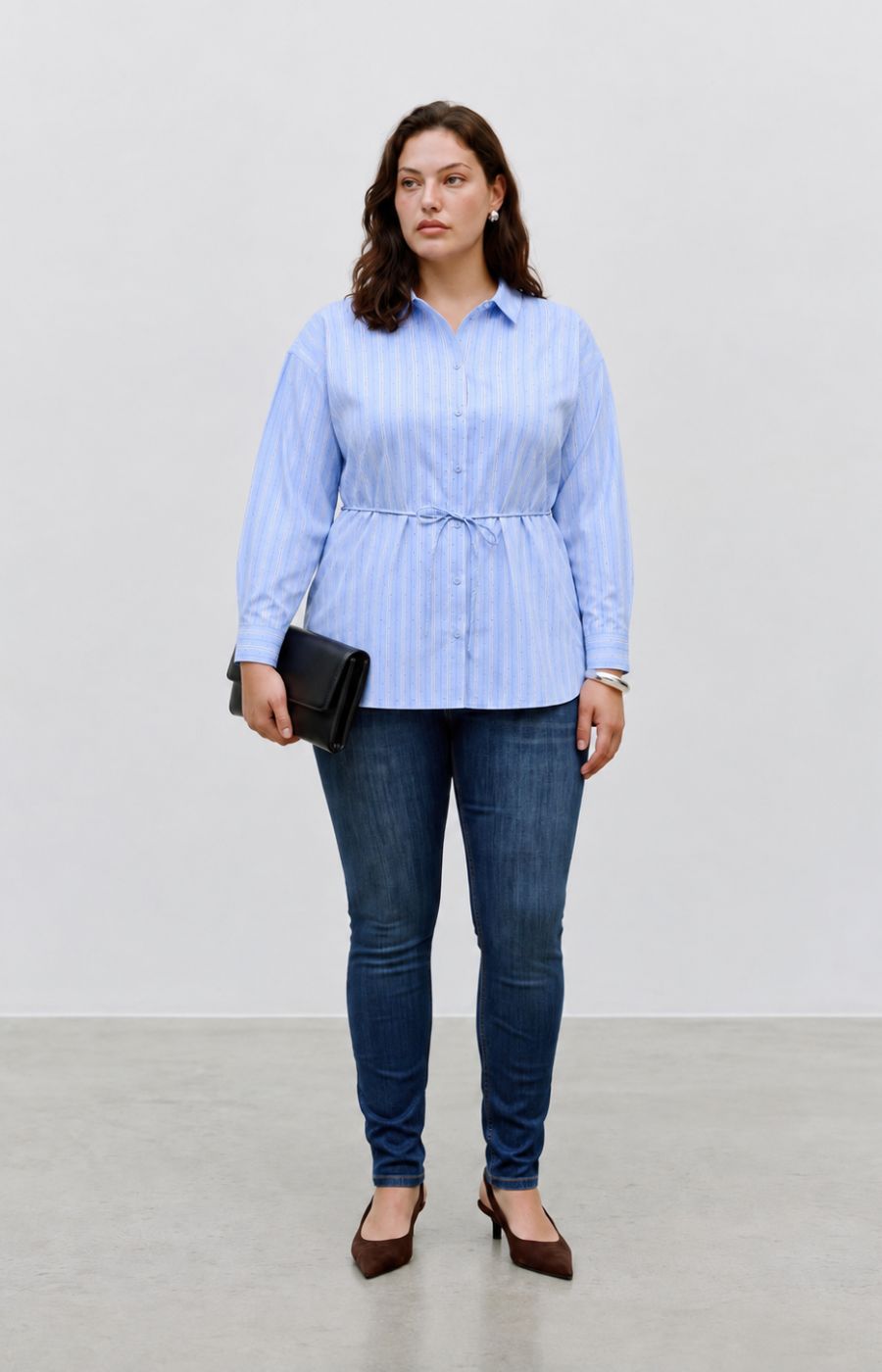 Vero Moda Curve Elina Shirt in Blue 
