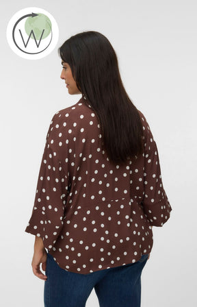 Vero Moda Curve Elisa Shirt in Brown 