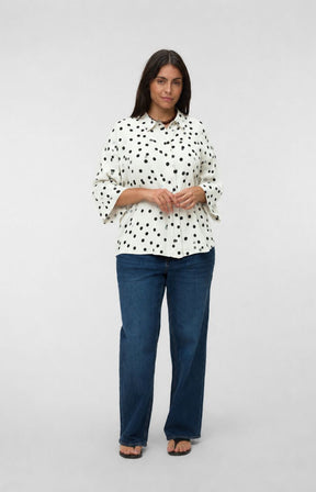 Vero Moda Curve Elisa Shirt in White 