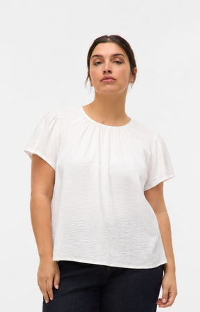 Vero Moda Curve Flores Top in White 