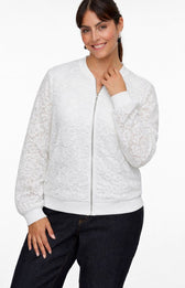 Vero Moda Curve Honey Jacket in White 