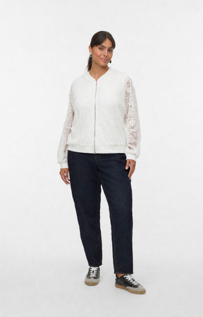 Vero Moda Curve Honey Jacket in White 