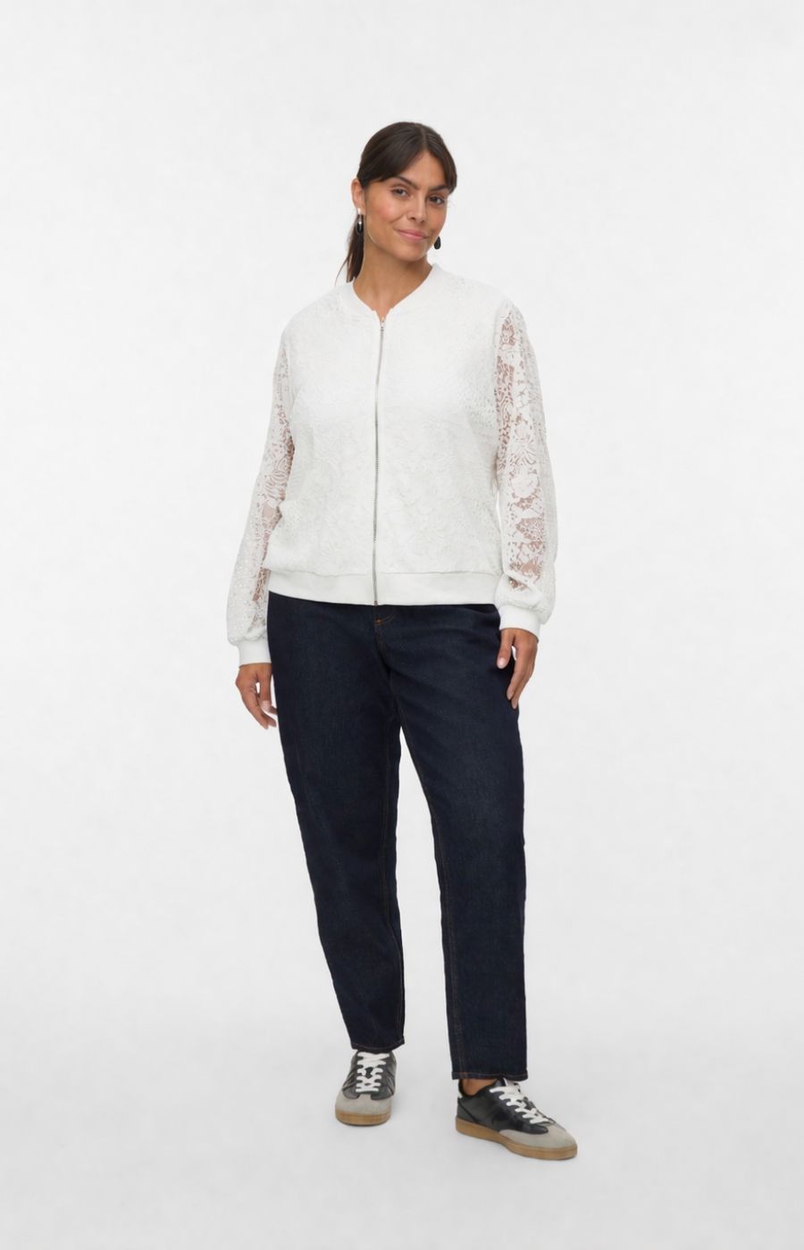 Vero Moda Curve Honey Jacket in White 