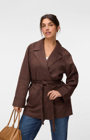 Vero Moda Curve Joselina Jacket in Brown 