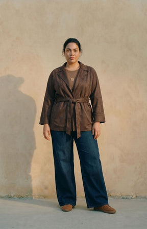 Vero Moda Curve Joselina Jacket in Brown 