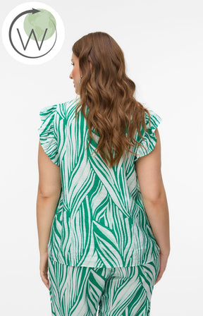 Vero Moda Curve Josie Top in Green Print