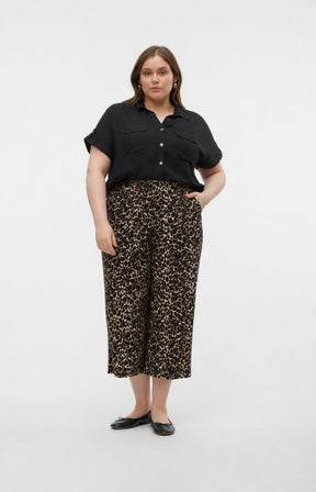 Vero Moda Curve Joy Culottes in Leopard 
