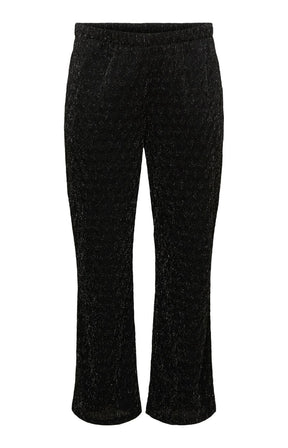 The Vero Moda Curve Kali Trousers in Black, Black textured knit cropped pants with a subtle glittery or sparkly sheen, shown against a plain white background.