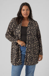 Vero Moda Curve Katrine Jacket in Leopard 