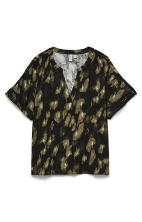 Vero Moda Curve Lanini Blouse in Green 