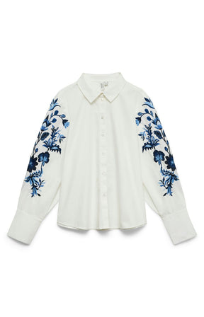 Vero Moda Curve Lovisa Shirt in Blue 