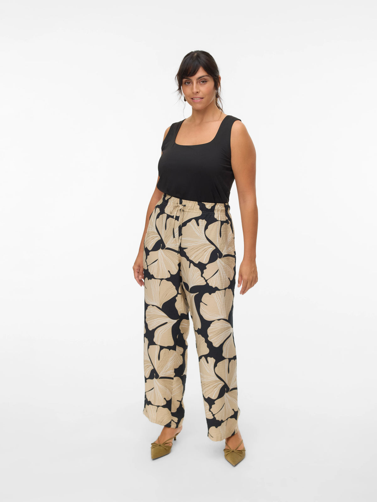 Vero Moda Curve Lucy Trousers
