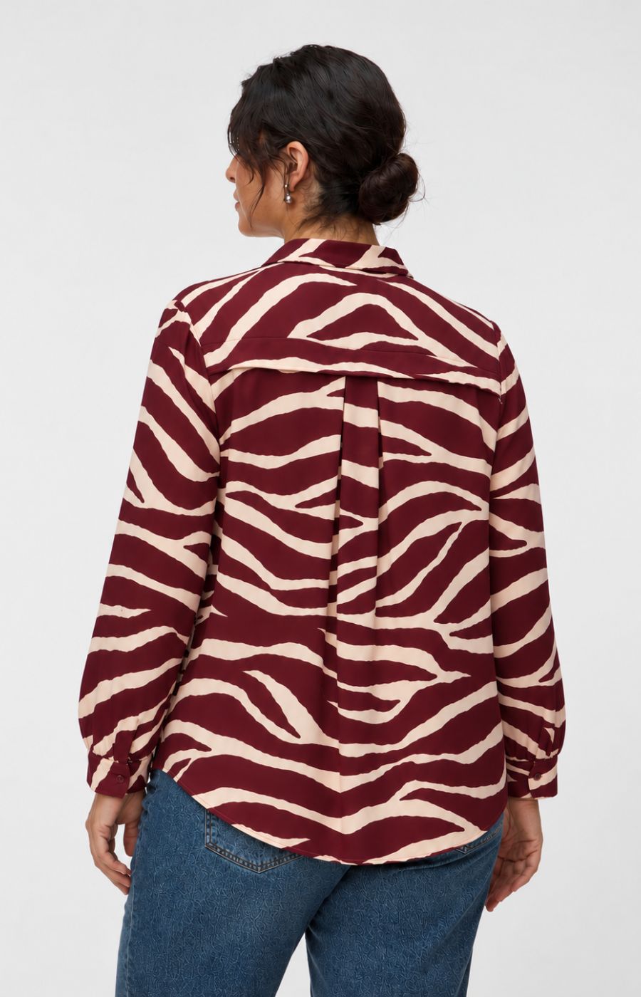 Vero Moda Curve Maddie Shirt in Wine 