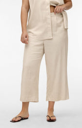 Vero Moda Curve Milo Culottes in Beige 