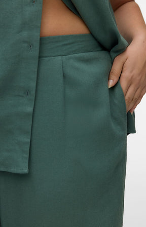 Vero Moda Curve Milo Culottes in Khaki 