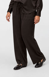 Vero Moda Curve Miro Trousers in Chocolate Torte 