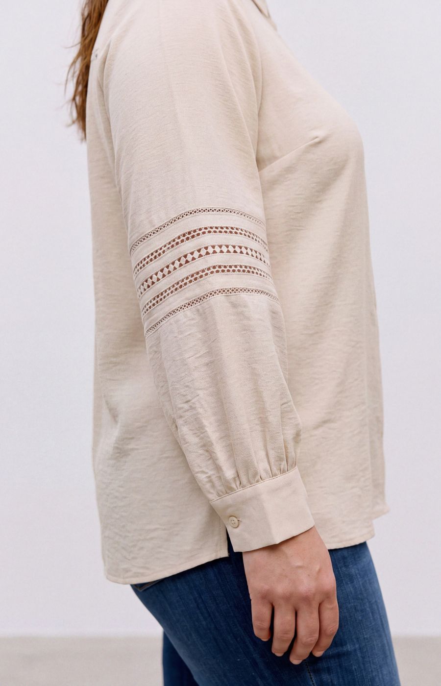 Vero Moda Curve Musla Shirt in Birch 