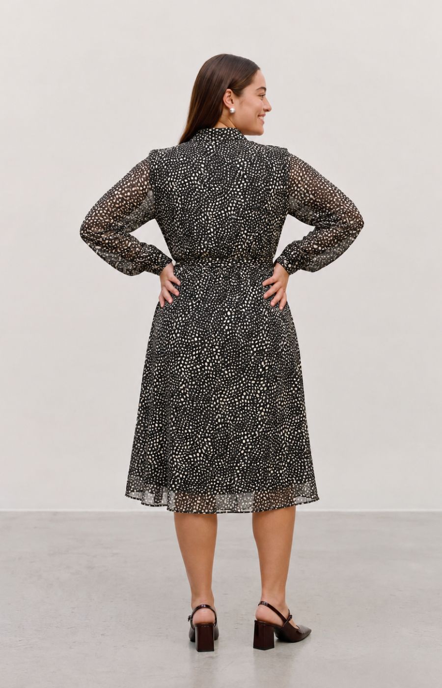 Vero Moda Curve Nabila Dress in Black 