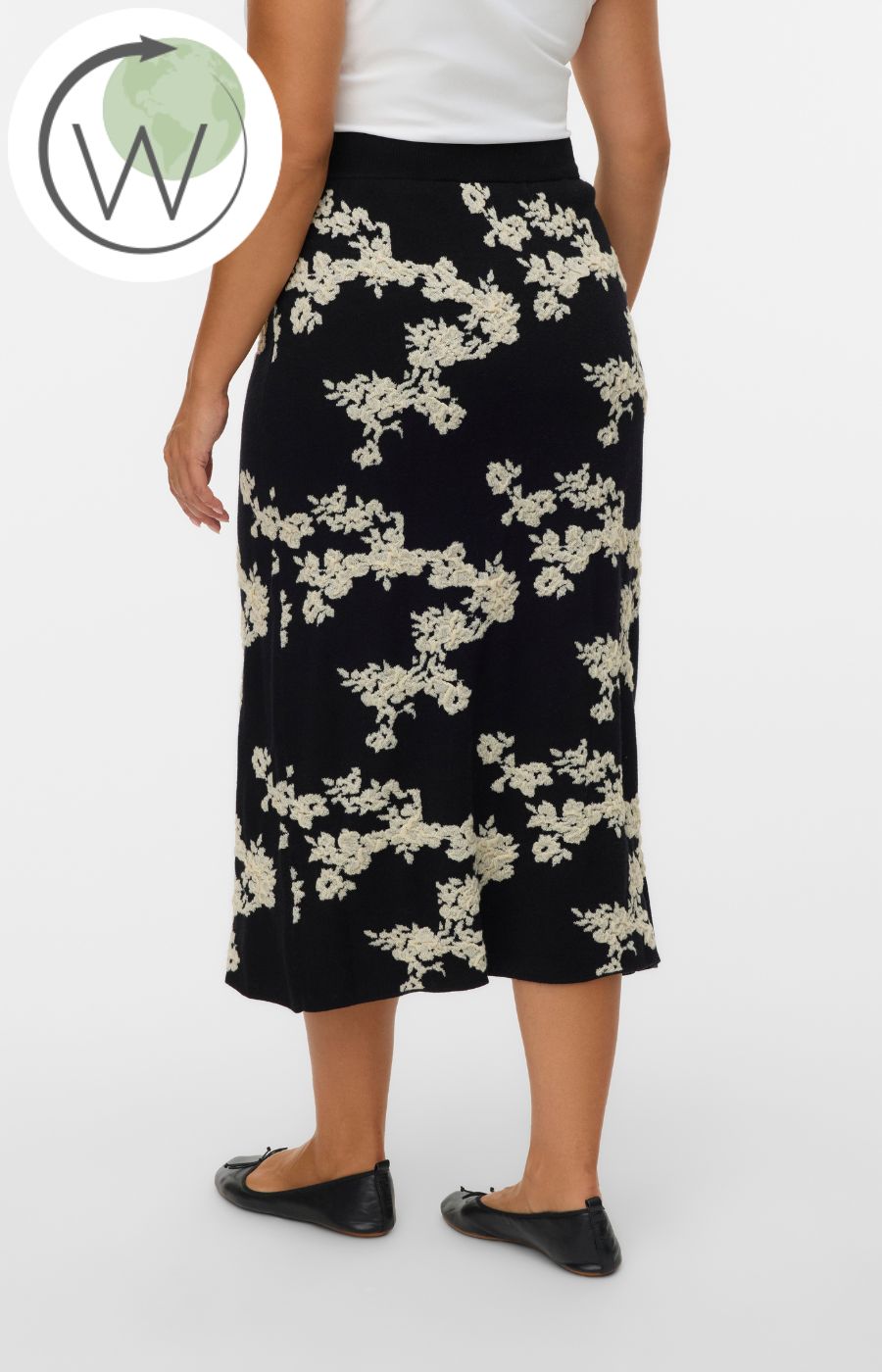 Vero Moda Curve Nancy Skirt in Black