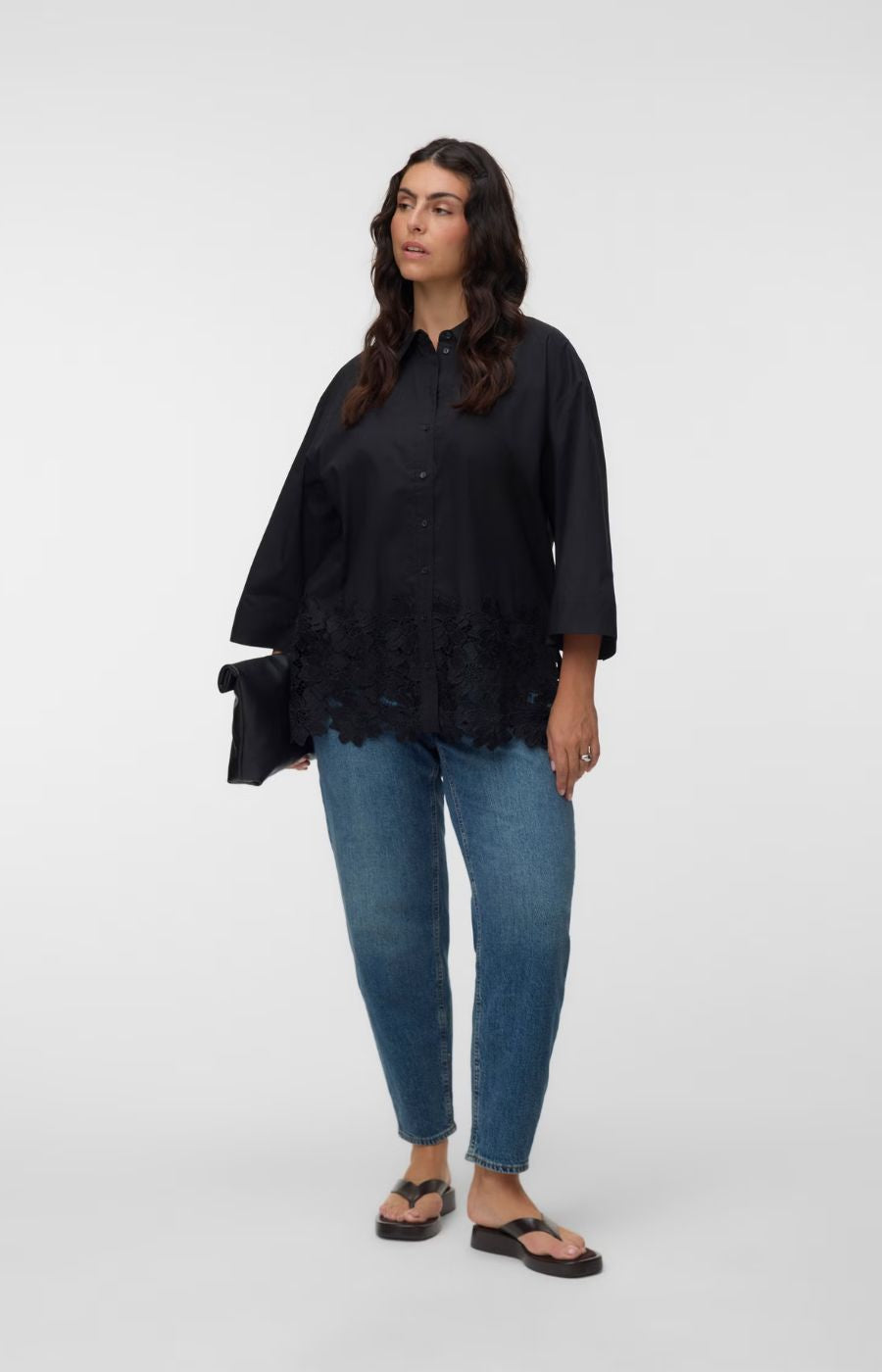 Vero Moda Curve Ritta Shirt in Black 