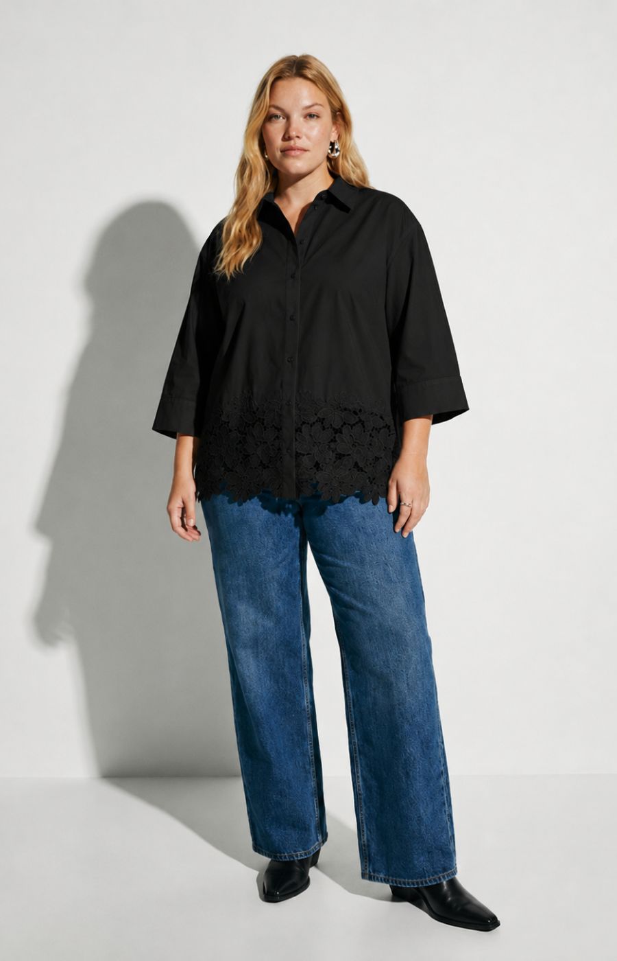 Vero Moda Curve Ritta Shirt in Black 