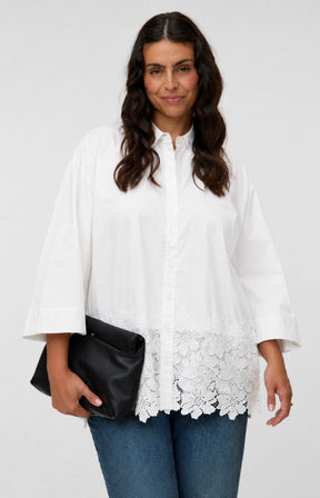 Vero Moda Curve Ritta Shirt in White  