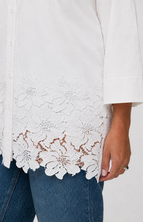 Vero Moda Curve Ritta Shirt in White  