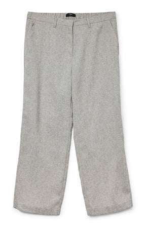 Vero Moda Curve Tammi Trousers in Grey