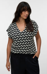 Vero Moda Curve Tikka Top in Black 