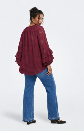 Vero Moda Curve Tilly Blouse in Wine 