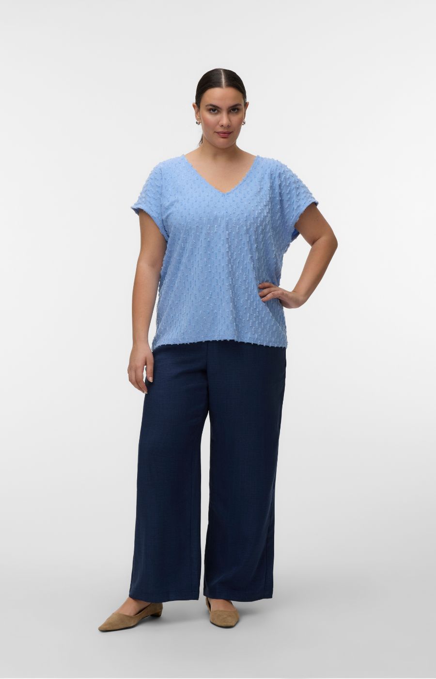 Vero Moda Curve Vinia Blouse in Blue 