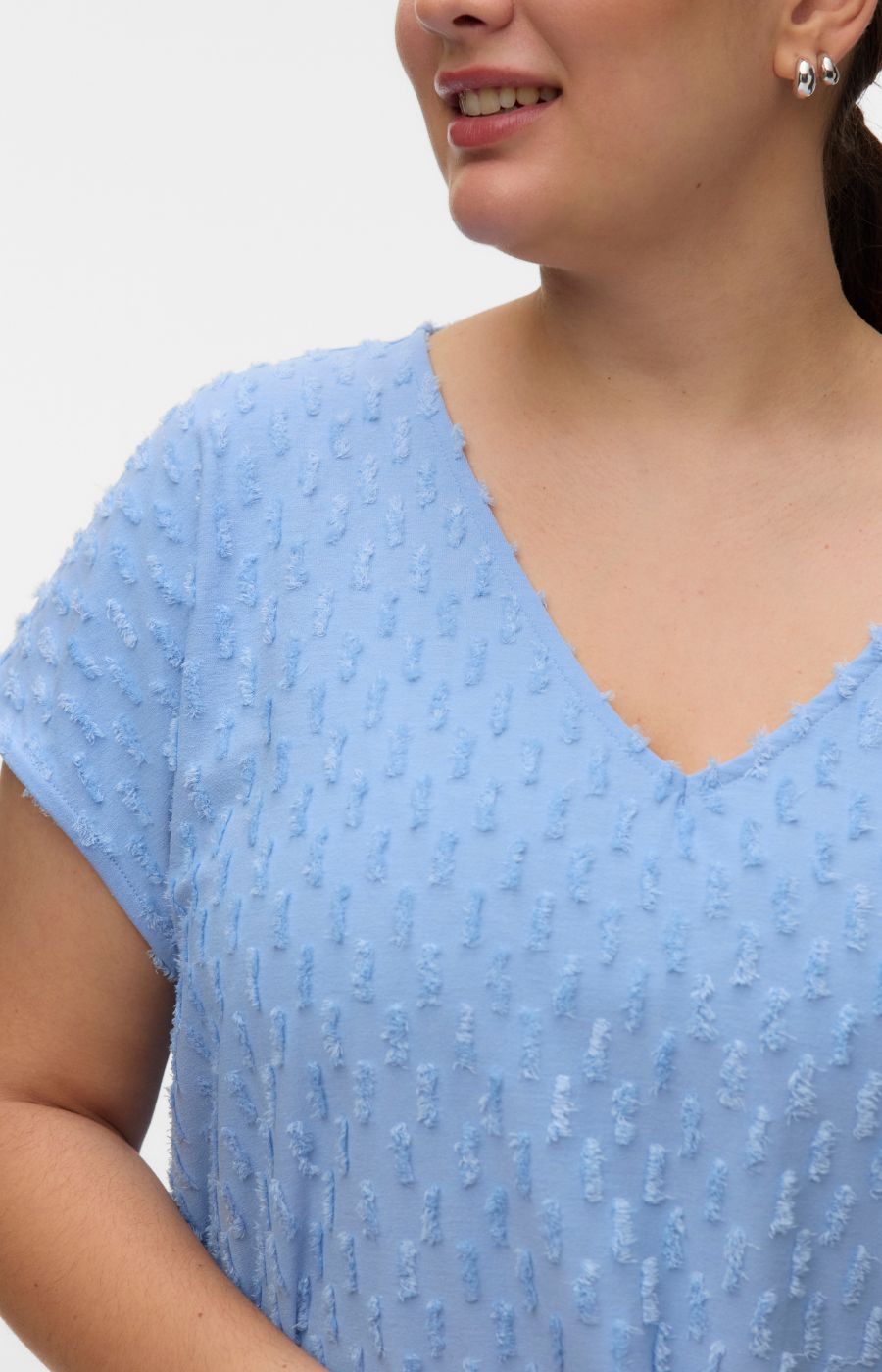 Vero Moda Curve Vinia Blouse in Blue 