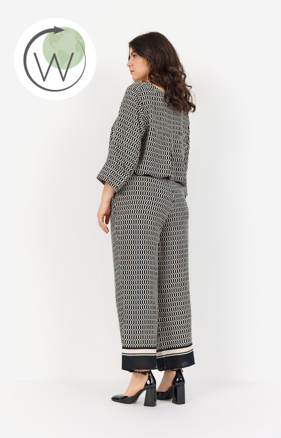 Wasabi Nora Trousers in Black Print