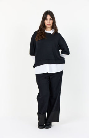 Wasabi Sabina Sweatshirt in Black 