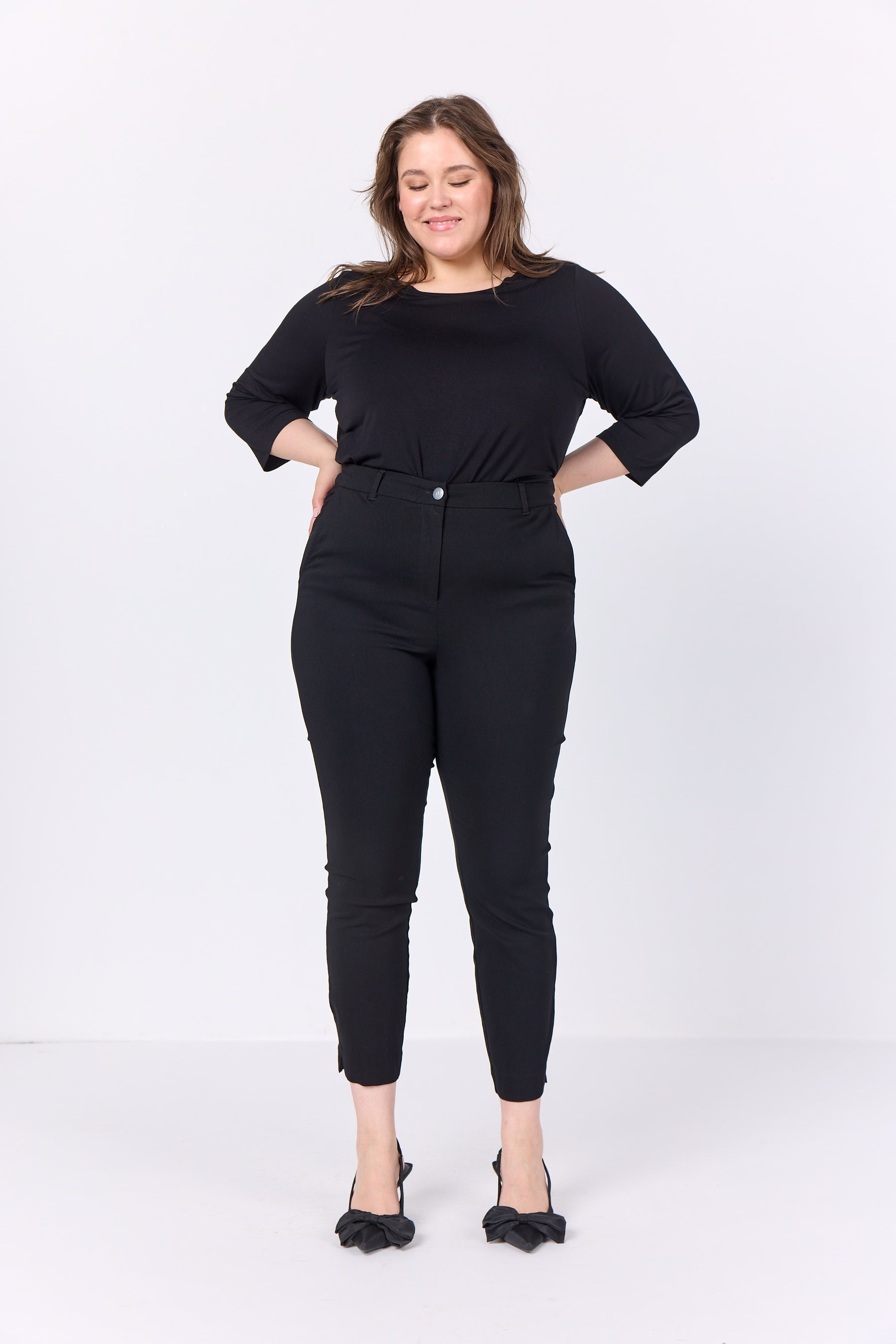 Wasabi Stella 3/4 Sleeve Top in Black 
