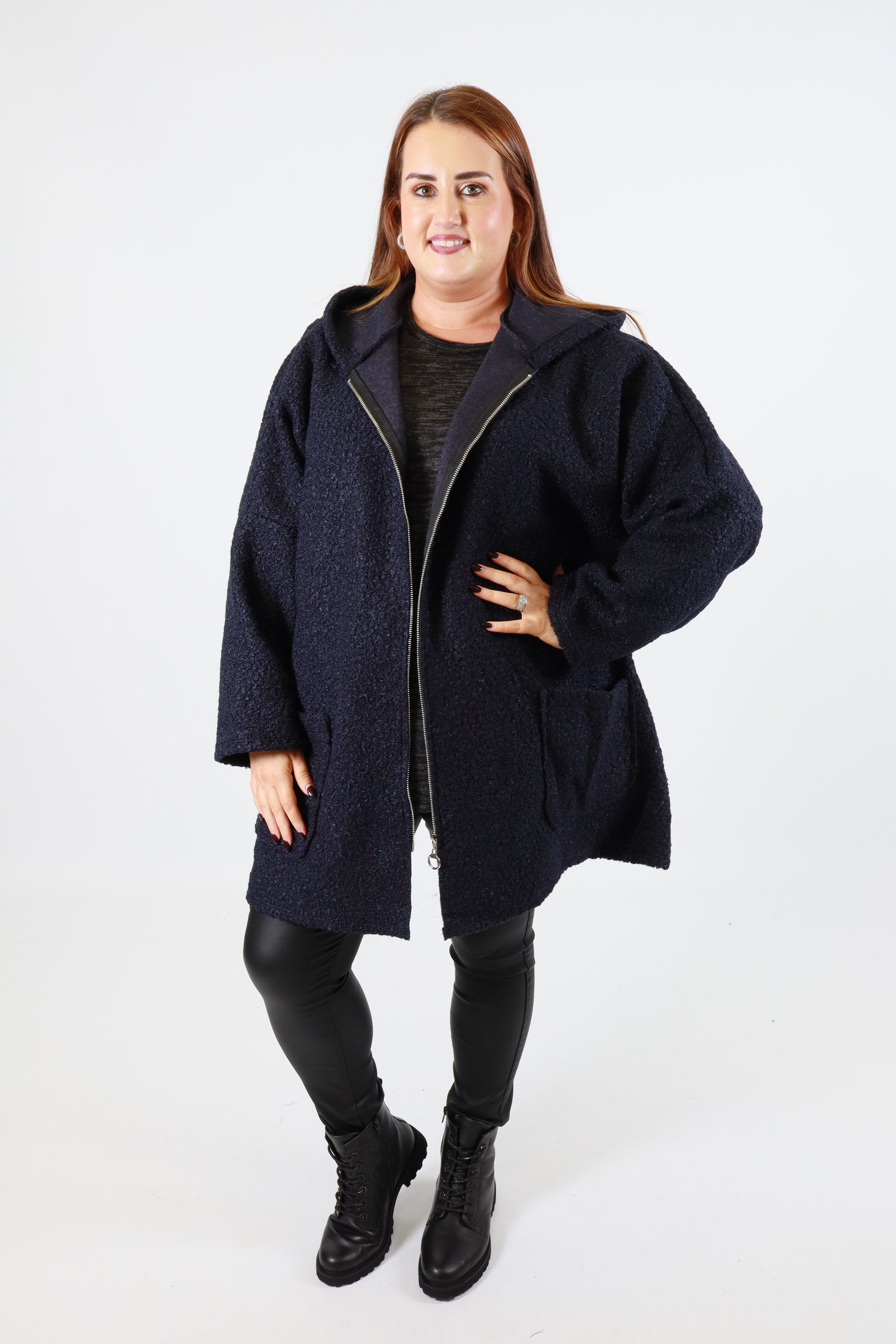 Wren Jacket in Navy