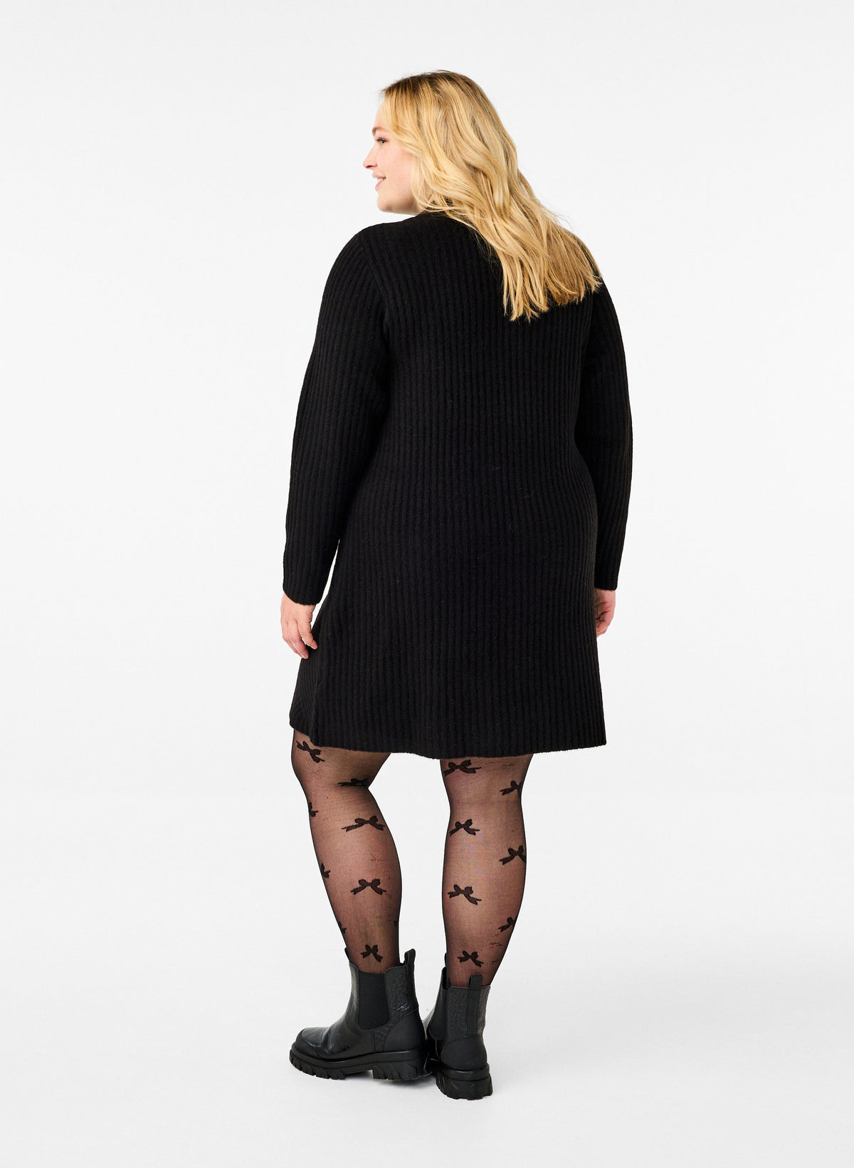 Zizzi Comfy Knit Dress in Black