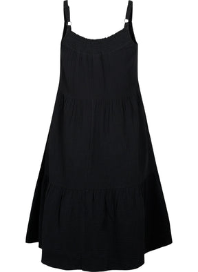Zizzi Rubi Tiered Dress in Black