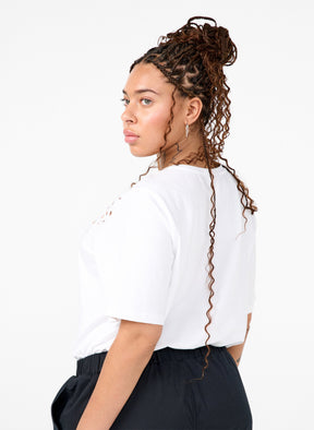 Zizzi Polly T-Shirt in White