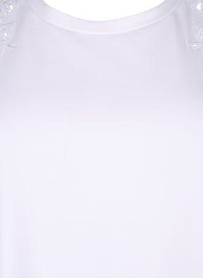 Zizzi Polly T-Shirt in White