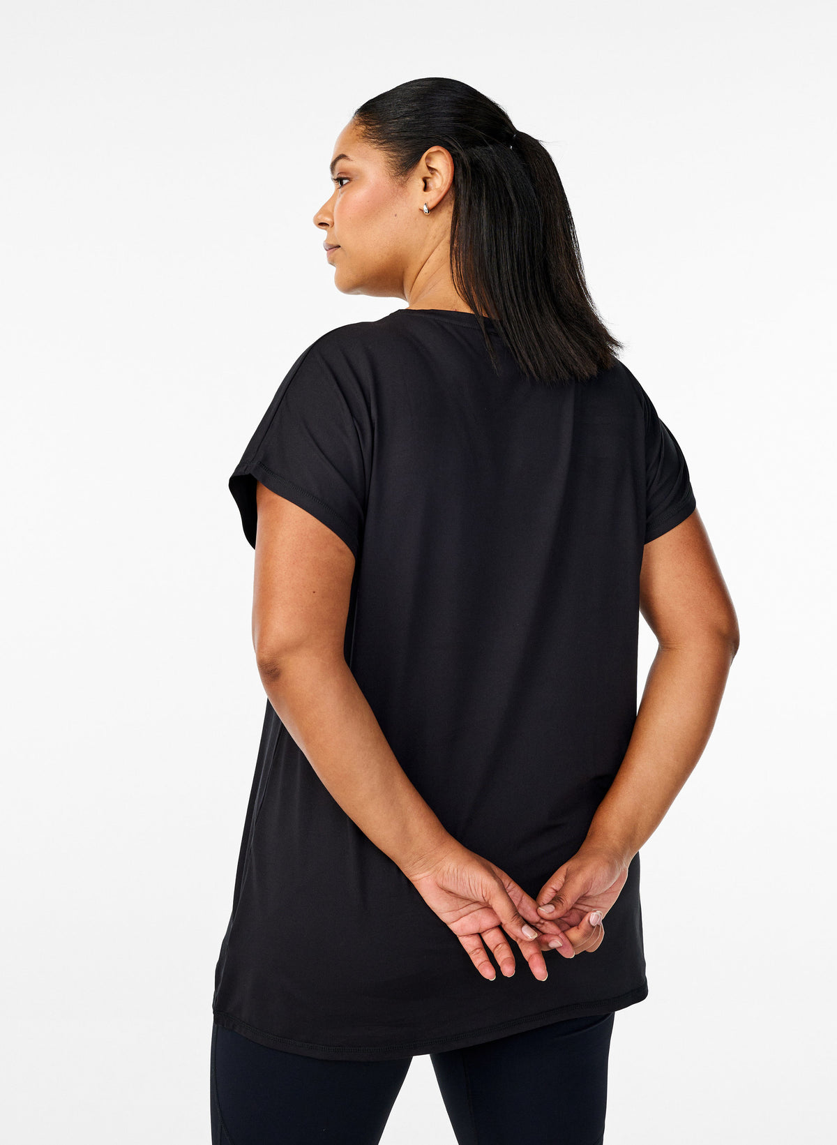 Zizzi Active Long T-Shirt in Black