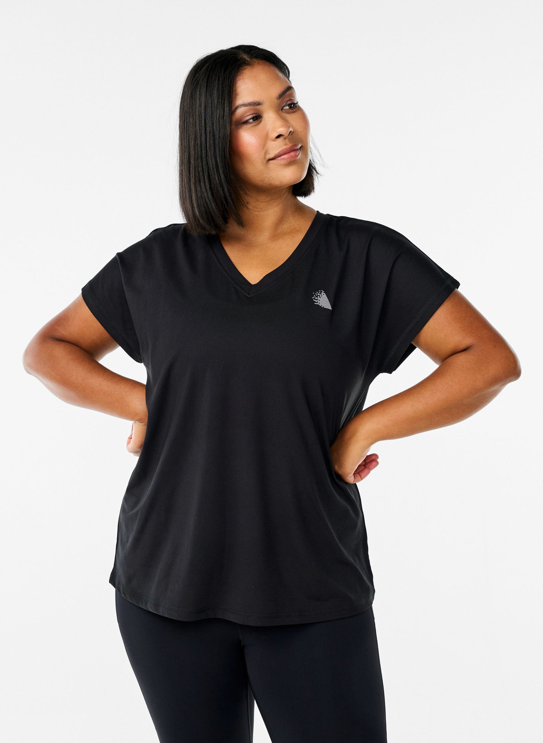 Zizzi Active V Neck T-Shirt in Black 