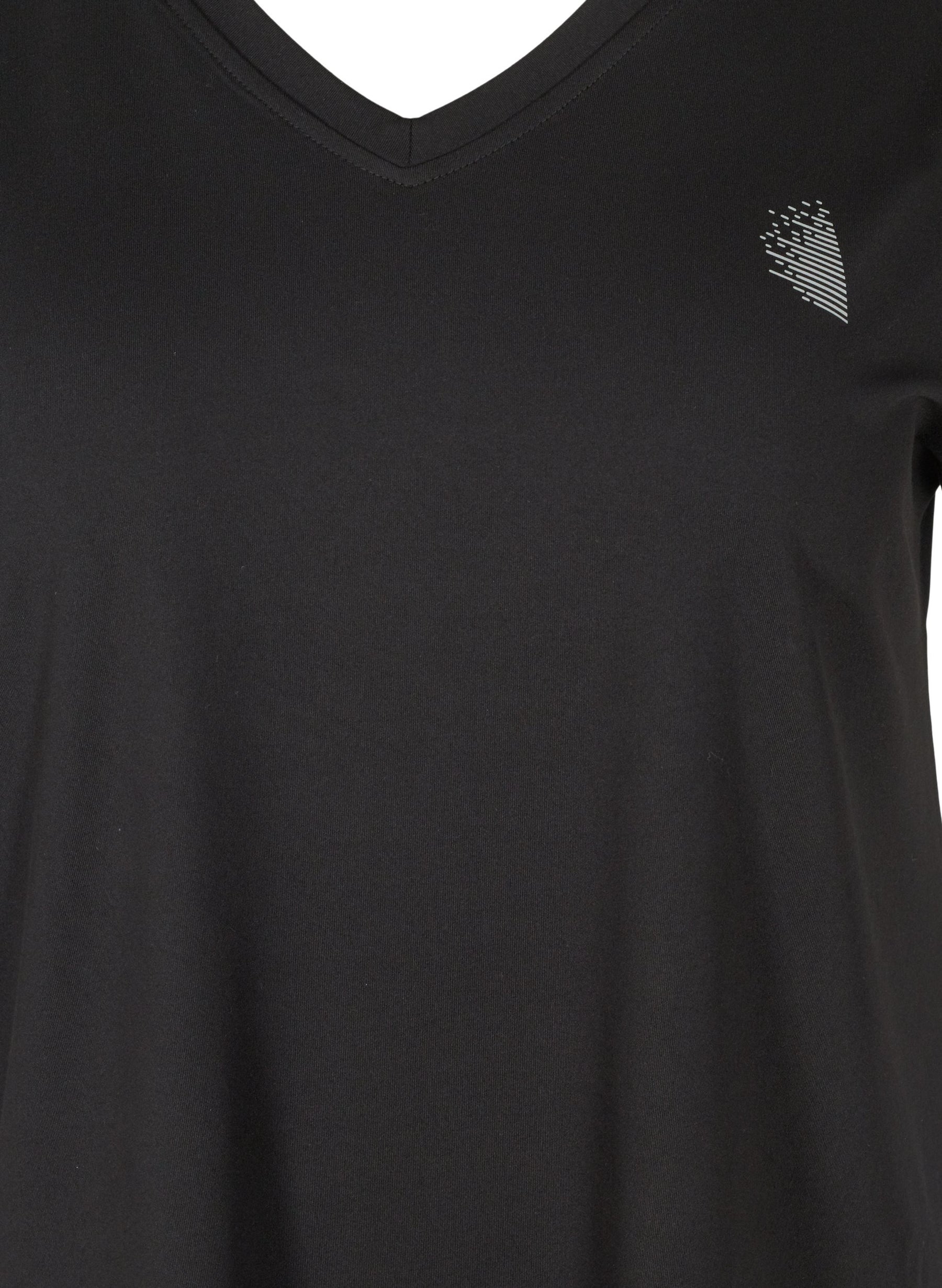 Zizzi Active V Neck T-Shirt in Black 