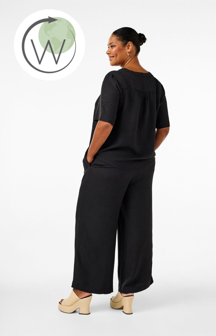 Zizzi Alabama Trousers in Black