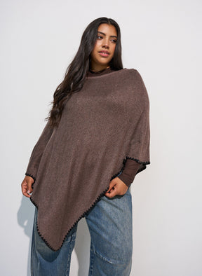 Zizzi Autumn Poncho in Brown  